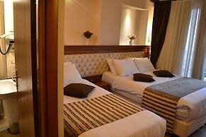 Seven Days Hotel