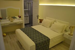 Seven Days Hotel