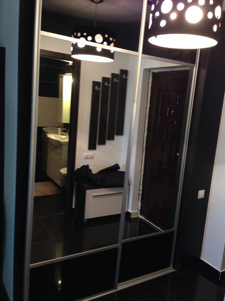 Studio G by MRG Apartments