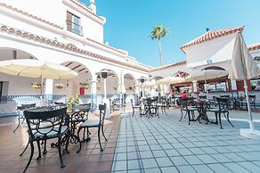 Ona Beverly Hills Heights