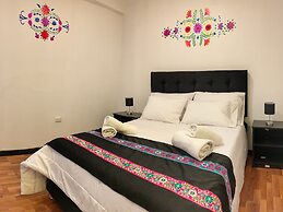 Del Niño Apartments