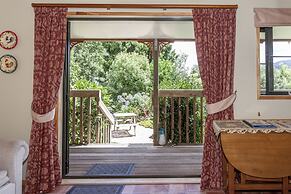 Karangahake Gold 'n Views Cottage