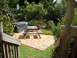 Karangahake Gold 'n Views Cottage