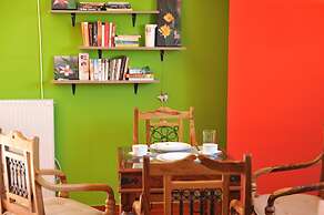Acropolis Home