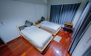 Na Siri Lakeview
