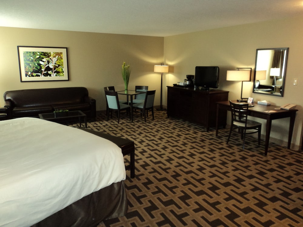 Bear Claw Casino & Hotel