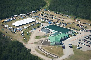 Bear Claw Casino & Hotel