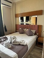 Divas Silver Hotel
