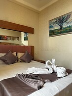 Divas Silver Hotel