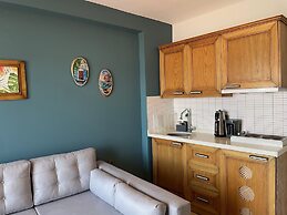 Veziroglu Apart