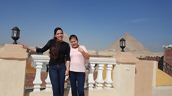 Royal pyramids Inn
