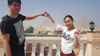 Royal pyramids Inn