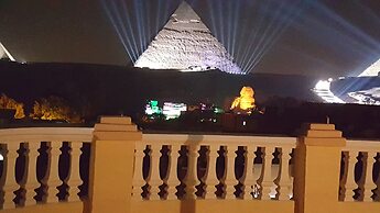 Royal pyramids Inn
