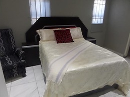 Tshedza Guest House
