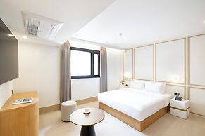 H-AVENUE Hotel Seomyeon Station