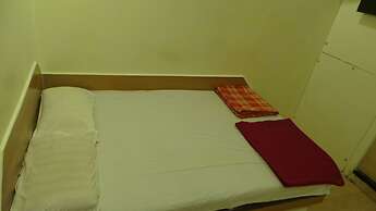 Dreamland Hotel