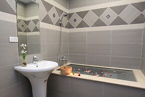 Spring Fountain Hotel
