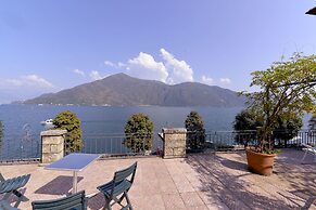 Casa la Terrazza sul Lago - WelcHome