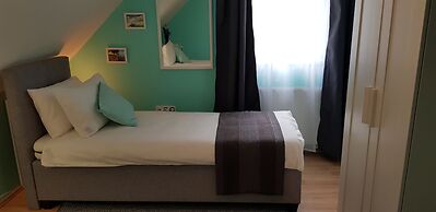 Joy guesthouse