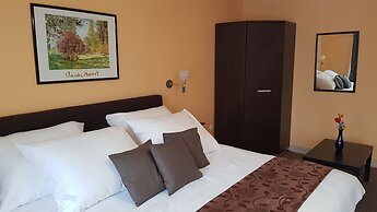Joy guesthouse