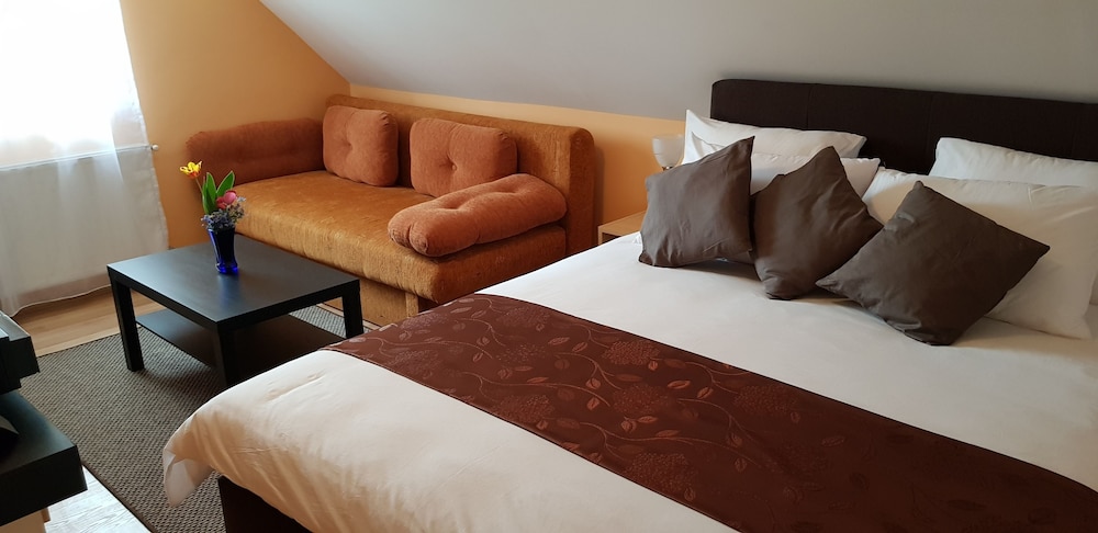 Joy guesthouse