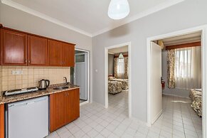 The S Apart & Suites Hotel