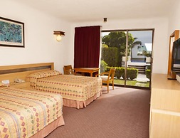 Hotel Paradise Inn