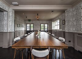The Bulls Head Hotel