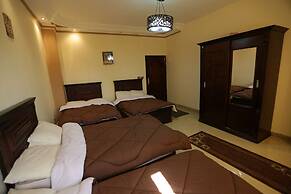 Happy days pyramids inn