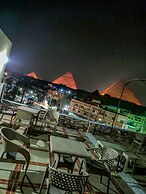 Happy days pyramids inn
