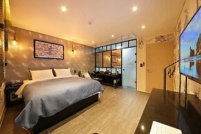 Hotel NOL