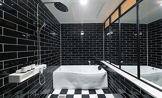 Hotel NOL