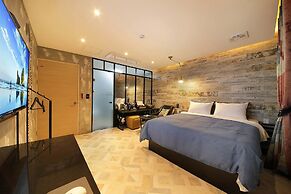 Hotel NOL