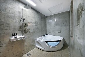 Hotel NOL