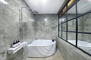 Hotel NOL