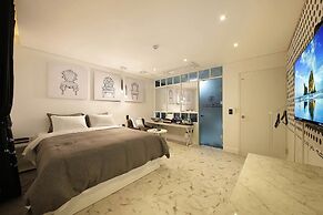 Hotel NOL