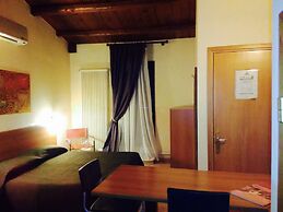 Room Economy
