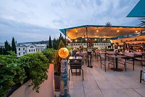 Hotel Opinion