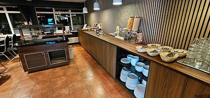 Hotel Austur