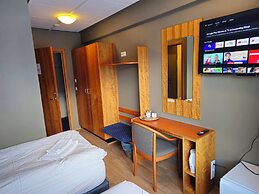Hotel Austur