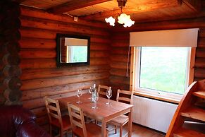 Akureyri Log Cottage