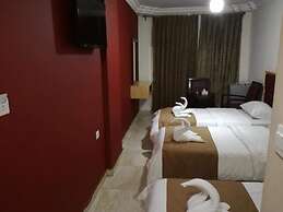 Yacht Hotel Aqaba