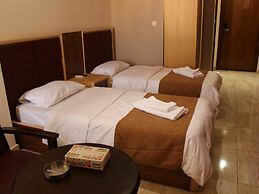 Yacht Hotel Aqaba