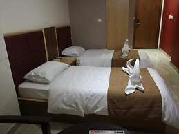 Yacht Hotel Aqaba