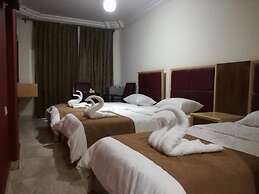 Yacht Hotel Aqaba