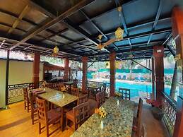 Resort Palmeiras Dourado