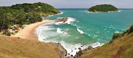 Porterhouse Beach Hotel