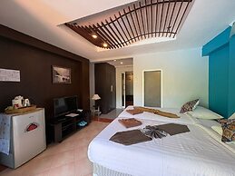 Porterhouse Beach Hotel