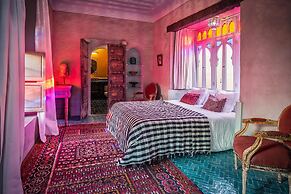 Riad Kbour & Chou
