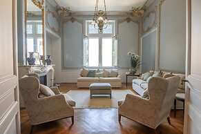 Chateau Terre Blanche